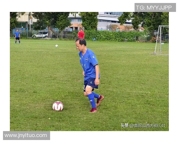 盘点那些著名足球球星在球场外的父亲身份与孩子成长故事